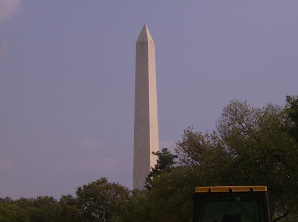 the Washinton Monument