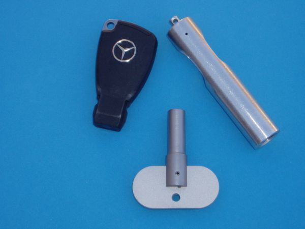 Mercedes &quot;Chrysler Key&quot;