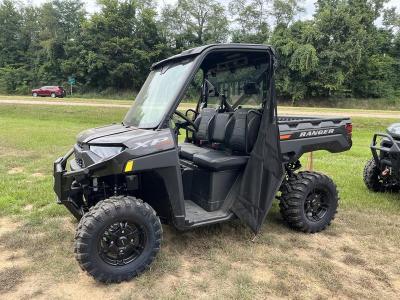  Comparing the 2024 Polaris Ranger 1000 Premium and XP